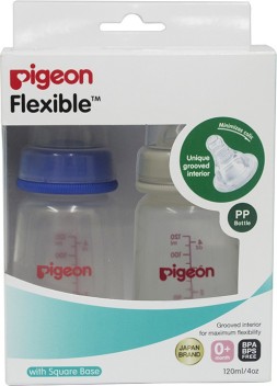pigeon flexible feeding bottle