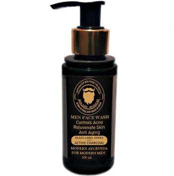 The Man Company Charcoal Cleansing Gel With Bergamot Black Pepper Buy The Man Company Charcoal Cleansing Gel With Bergamot Black Pepper Online At Best Price In India Nykaaman