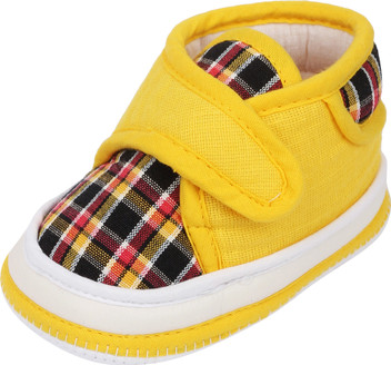 unisex newborn booties