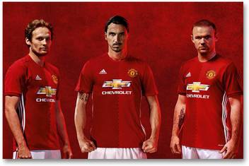 Manchester United Football Club Wall Poster Wayne Rooney And Zlatan Ibrahimovic Hd Quality Football Poster Paper Print Sports Posters In India Buy Art Film Design Movie Music Nature