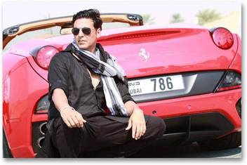Bollywood Actors Wall Poster Akshay Kumar Khiladi 786 Movie Hd Quality Poster Paper Print Movies Posters In India Buy Art Film Design Movie Music Nature And Educational Paintings Wallpapers At Flipkart Com A father who runs a marriage bureau believes that his son is a failure in life. inr