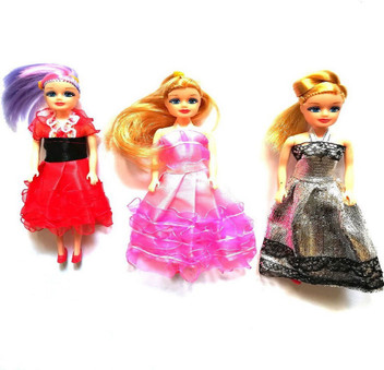 3 cute dolls