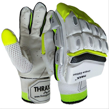 cricket gloves under 300