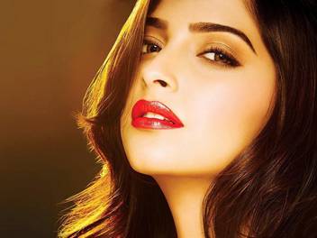 Beautiful Actress Sonam Kapoor Hd Wallpaper Multicolor Poster Vinyl Sticker Poster Size 18 X 24 Inch Paper Print Movies Posters In India Buy Art Film Design Movie Music Nature And beautiful actress sonam kapoor hd