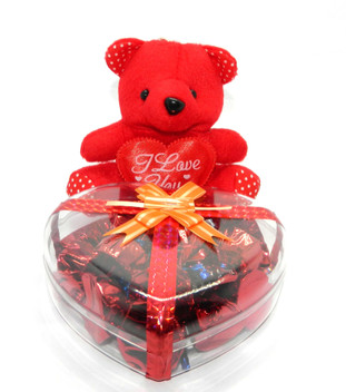 a cute teddy bear