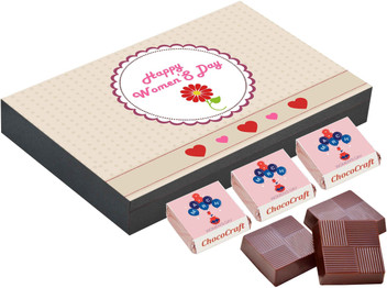 gifts for women's day in office