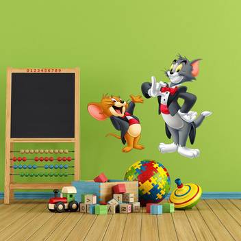 Spinn Decor Wall Decal Warner Bros Tom Jerry Medium Self
