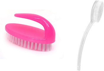 how to use a shampoo brush