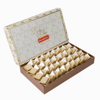 Bikanervala Kaju Katli 800 Grams Festive Gift Box Price In India Buy Bikanervala Kaju Katli 800 Grams Festive Gift Box Online At Flipkart Com How did you like it? bikanervala kaju katli 800 grams