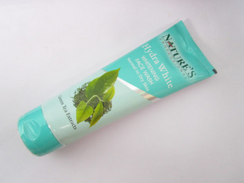 nature's professional hydra white face wash