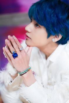 Bts Boy With Luv V B Photographic Paper Music Posters In India Buy Art Film Design Movie Music Nature And Educational Paintings Wallpapers At Flipkart Com Bts (방탄소년단) '상남자 (boy in luv)' official mv. bts boy with luv v b photographic paper