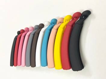 Jain Bandhu Banana Clips Thick Curved Matte Basic Colors Medium