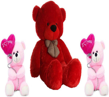 two cute teddy bears in love