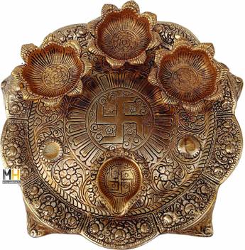 Chhariya Crafts Pooja Thali With Diya Gold Plated For Home And Office Temple And Pooja Aluminium Price In India Buy Chhariya Crafts Pooja Thali With Diya Gold Plated For Home And I always wanted to have a small pooja mandir but couldn't. flipkart