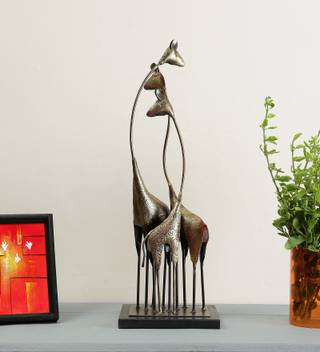 Vedasexports Giraffe Set Figurine Table Top Showpiece Home Decor
