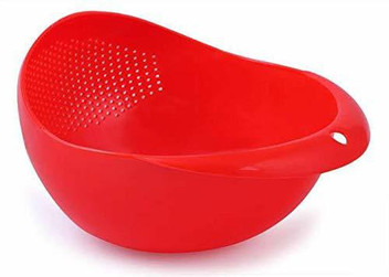 pasta drainer