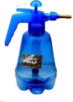 water spray bottle with pump