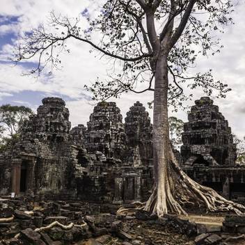 Pitaara Box Ancient Temples Of Angkor Wat Cambodia South East