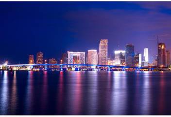 Downtown Cityscape Miami Florida Usa Premium Poster Canvas Art Artzfolio Com Posters Abstract Animals Animation Cartoons Architecture Art Paintings Children Comics Cuisine Decorative Educational Floral Botanical Gaming Humor