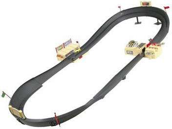 piston cup 500 race track set