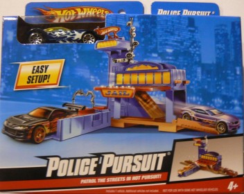 police pursuit hot wheels