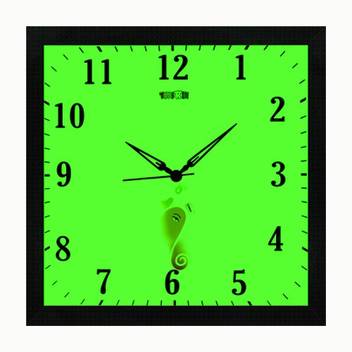 Buy Ajanta Plastic Wall Clock 30 X 30 Cm Pink Online At Low Prices In India Amazon In