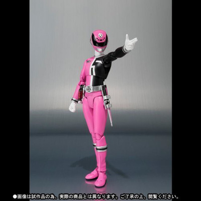 

Bandai Sh Figuarts Sentai Power Ranger Spd Dekaranger Deka Pink(Multicolor)