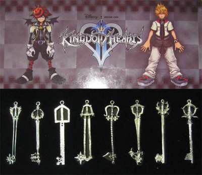 

Kingdom Hearts 2 8 KEYBLADE PENDANT SET Sora Necklace(Multicolor)