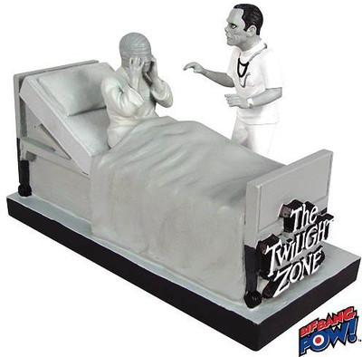 

Bif Bang Pow! Twilight Zone Eye Of The Beholder Diorama(Multicolor)