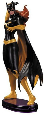 

DC Comics Collectibles Cover Girls Batgirl Statue(Multicolor)