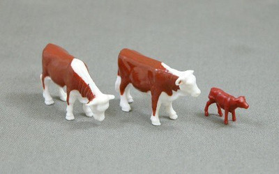 

ERTL Hereford Cows (Pkg Of 25) 164 Scale(Multicolor)
