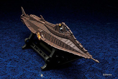 

X-Plus Diecast Age Nautilus "20,000 Leagues Under The Sea"(Multicolor)
