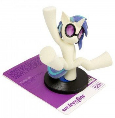 

My Little Pony Breakdance Fuzzy Flocked Dj Pon3 Vinyl(Multicolor)