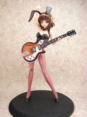 

Haruhi Suzumiya Black Bunny With Guitar 1/6 Scale Pvc(Multicolor)