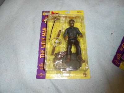 

The Universal Studios Inc. 1998 Universal Studios Monsters Lon Chaneyjr The Wolf Man(Multicolor)