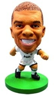 

SoccerStarz Real Madrid Kleper Laveran (Pepe) - Home Kit(Multicolor)