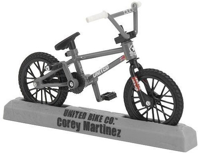 

Spin Master Flick Trix Finger Bike United Corey Martinez(Multicolor)