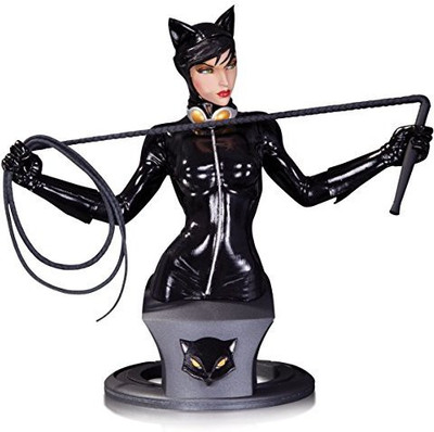 

DC Comics Collectibles Super Heroes Catwoman Bust(Multicolor)