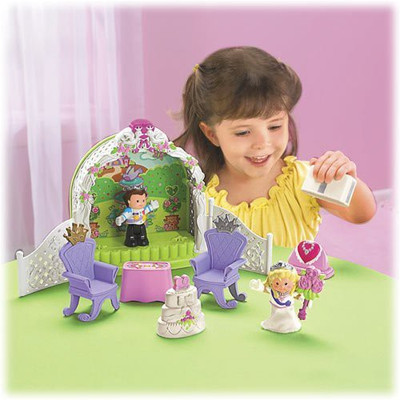

Fisher-Price Little People ~ Royal Garden Wedding(Multicolor)