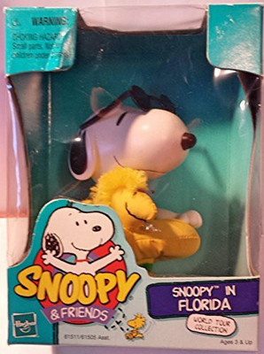 

Snoopy and Friends Peanuts Snoopy & Friends Jointed Doll 1999 Snoopy(Multicolor)