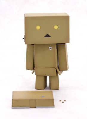

Kotobukiya Danbo "Yotsubato" Plastic Model Kit(Brown)