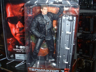 

Terminator T850 With Coffin 3 Movie Battle Damaged Rare Variant(Black)