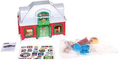 

Little People Fisher Price Santa Claus North Pole Christmas Cottage(Multicolor)