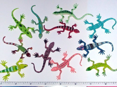 

FX 12 ~ Rain Forest Lizards ~ 25" Vinyl ~ New(Multicolor)