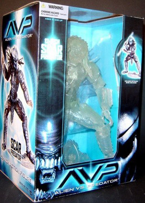 

McFarlane Toys Alien Vs Predator Movie Deluxe 12 Inch Stealth Scar Predator(White)
