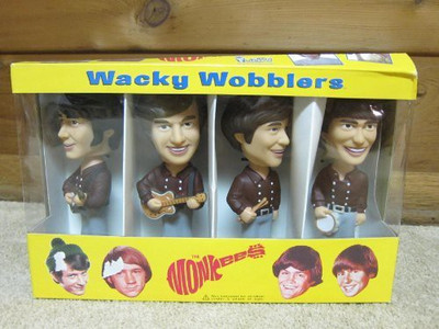 

Funko The Monkees Wacky Wobblers Bobblehead Dolls Set(Multicolor)