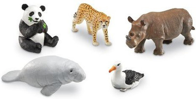Learning Resources Jumbo Endangered Animals(Multicolor)