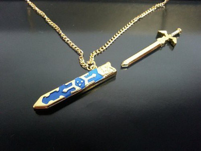 

KevinDeal The Legend of Zelda Link Master Sword Keychain/necklace Cosplay Accessory (necklace)(Multicolor)