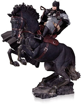 

DC Comics Collectibles The Dark Knight Returns A Call To Arms(Black)