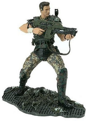 

T M P Intl Movie Maniacs Series 7 Figure: Colonial Marine Hicks(Multicolor)